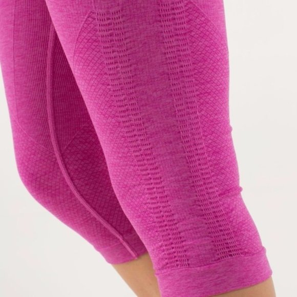 Lululemon Go with the Flow Raspberry Pink - Picture 2 of 7